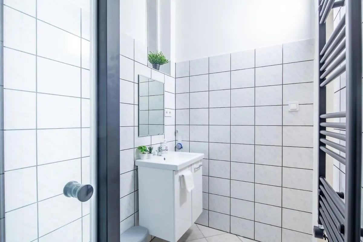 Very Central Convenient Flat Budapest