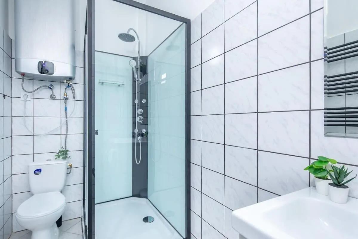 Very Central Convenient Flat Budapest 0*,